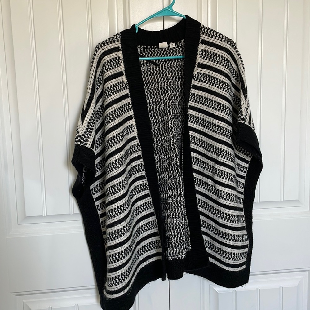 Gap poncho sweater